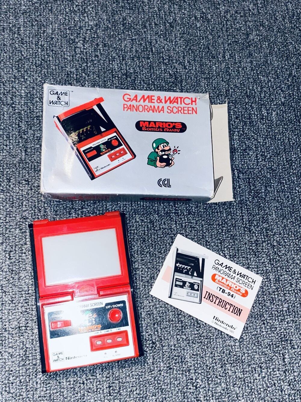 CGL 1983 Nintendo Game & Watch Mario's Bombs Away TB-94 Panorama Scrn Manual Box